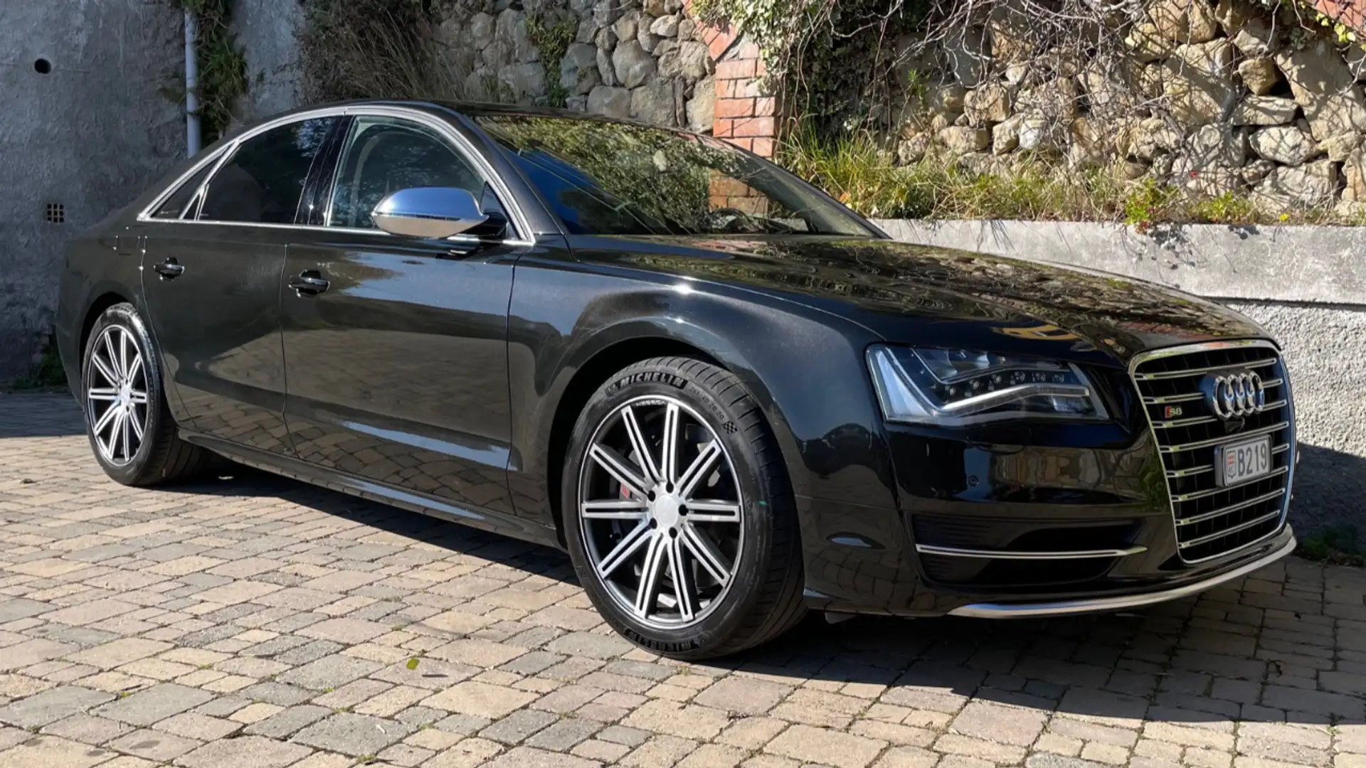 Audi S8