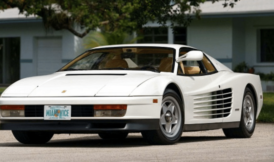 Ferrari Testarossa "blanche"dans Deux Flics à Miami