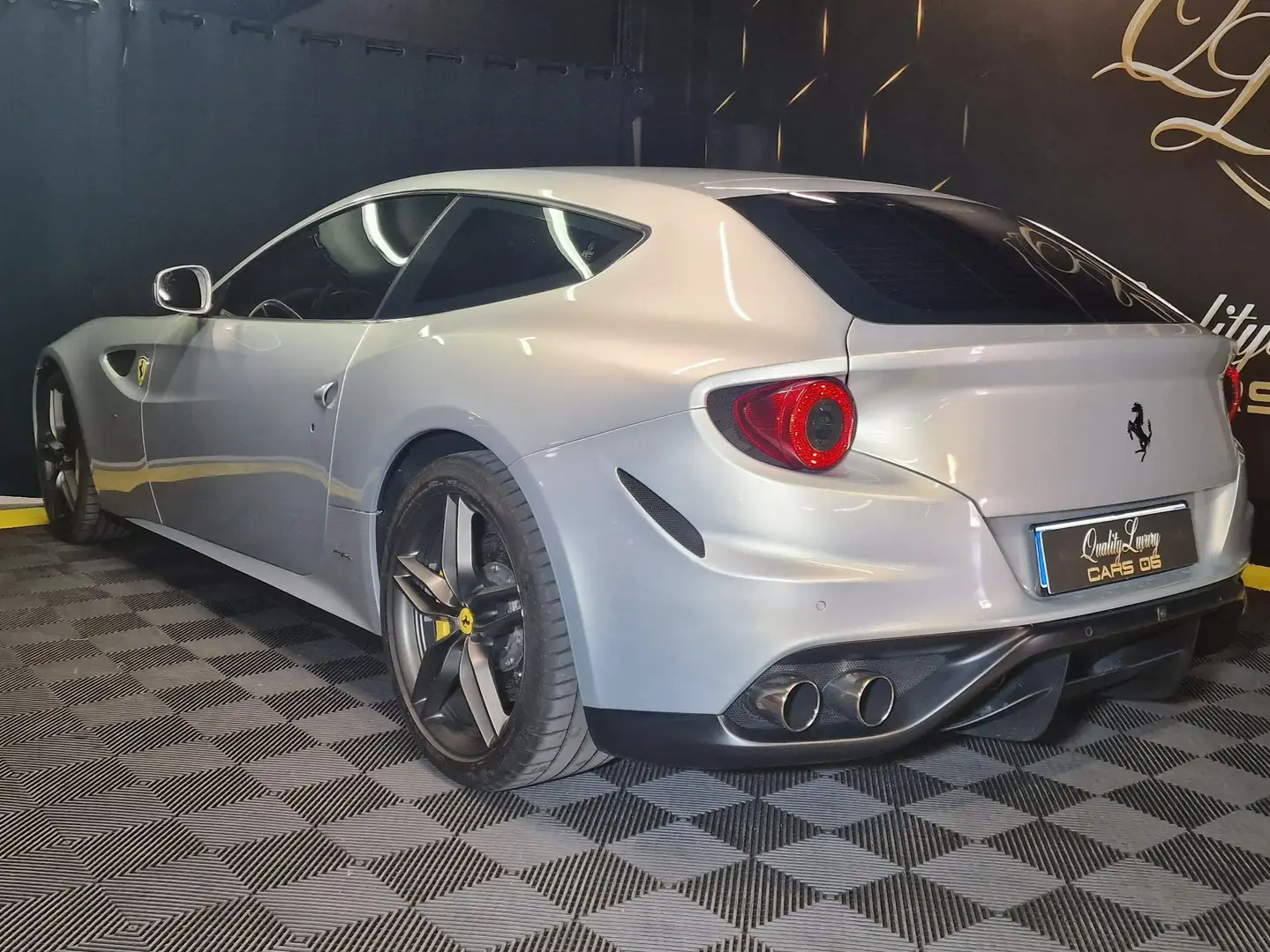 Ferrari FF