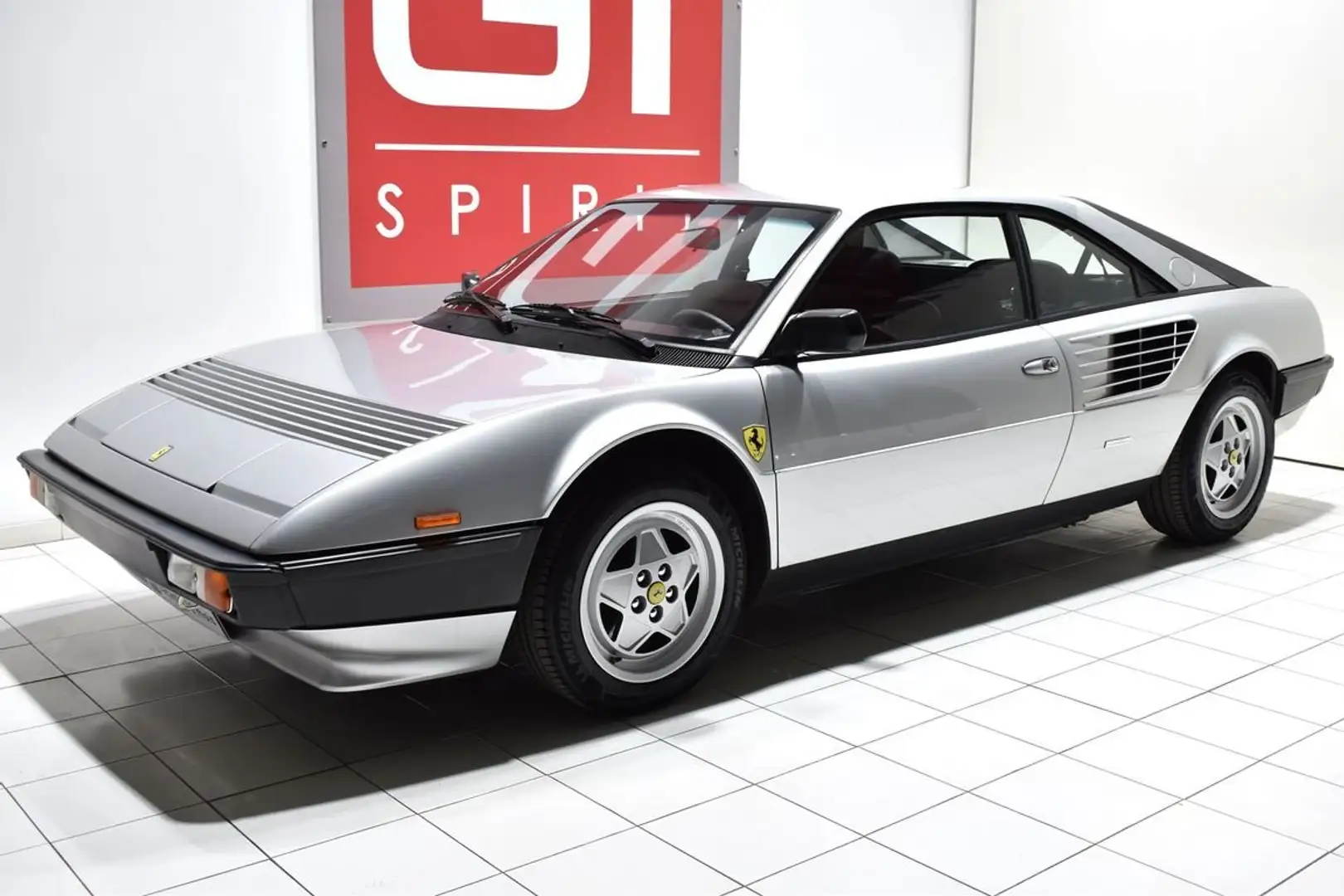 Ferrari Mondial