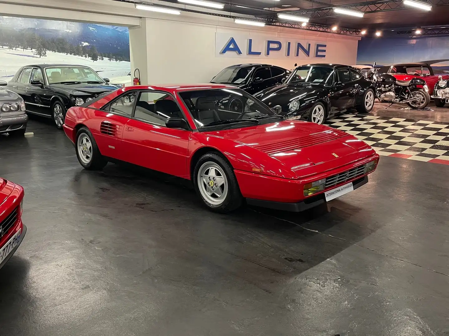 Ferrari Mondial