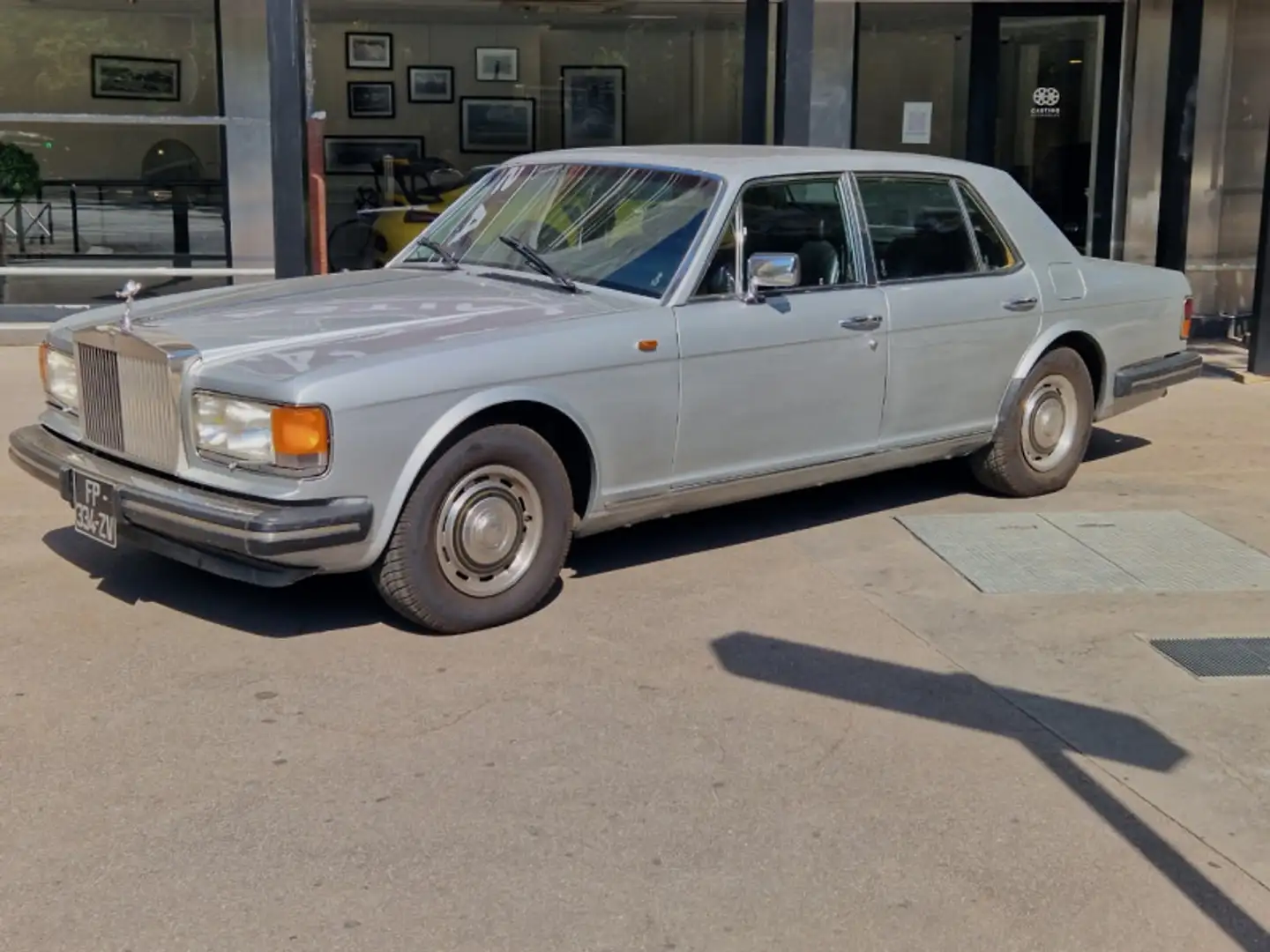 Rolls-Royce Silver Spirit