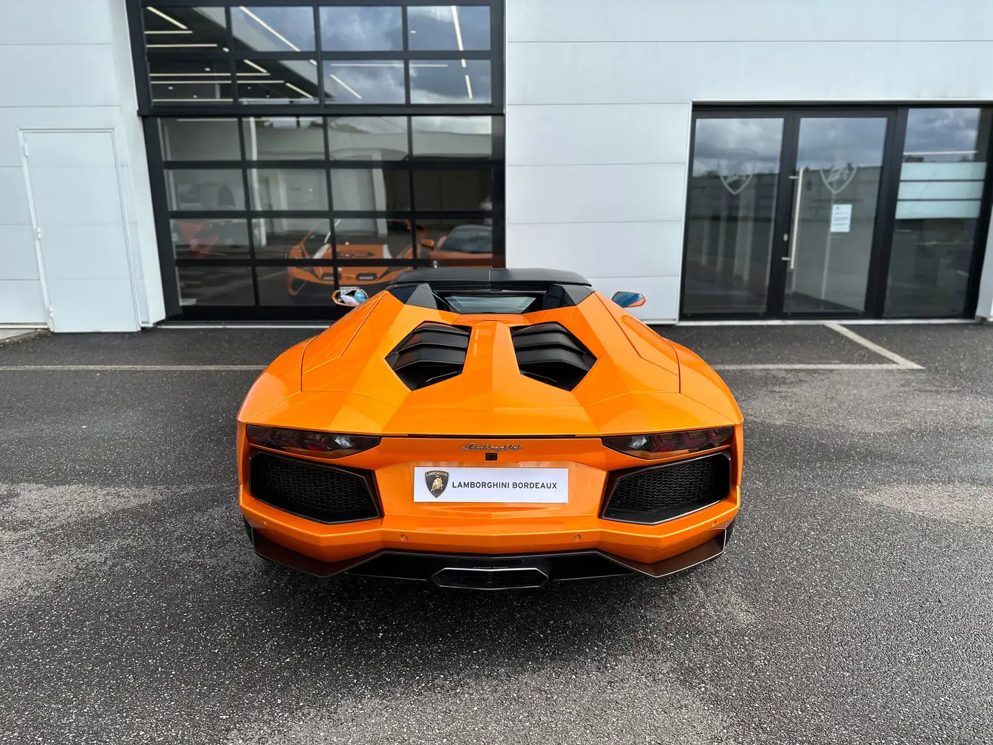 Lamborghini Aventador