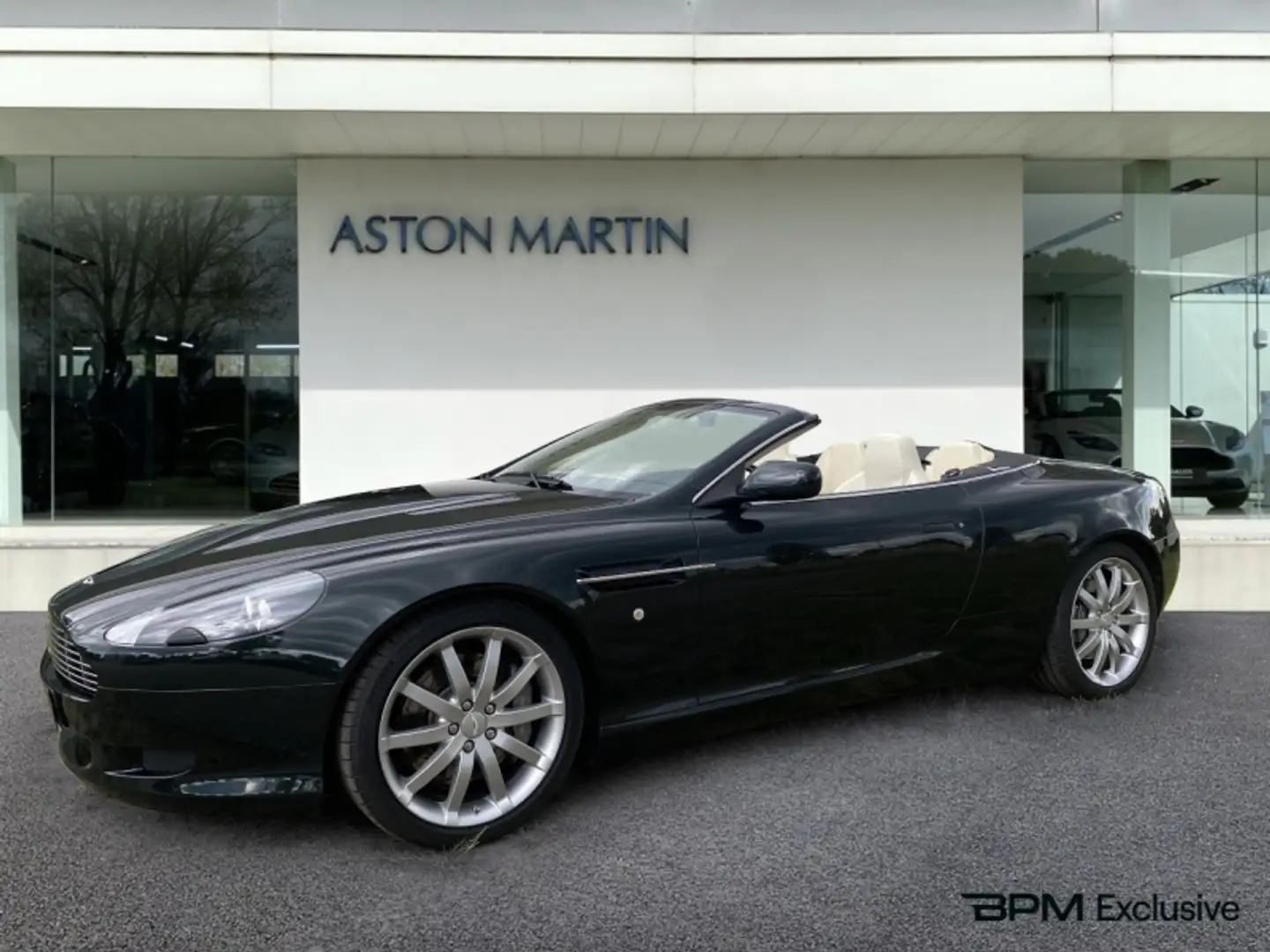 Aston Martin Volante