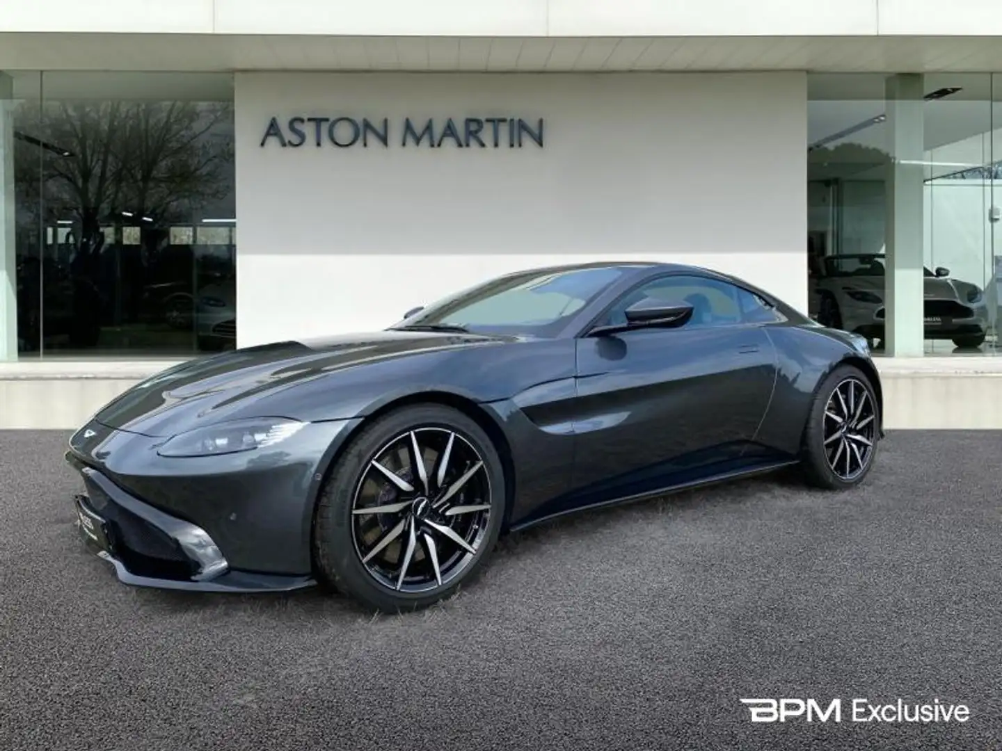 Aston Martin Vantage